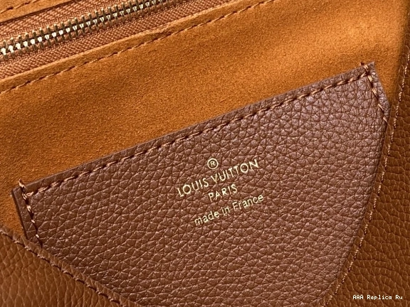 AAA Replica Ru LOUIS Soft VUITTON Twist-27*19*9CM 0811